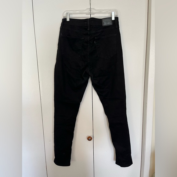 Black high rise skinny Levi’s - Picture 1 of 4